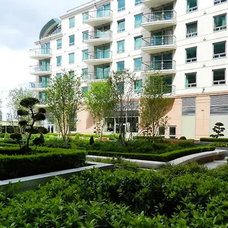 Aquarius At St. George Wharf Appartement Londen Buitenkant foto