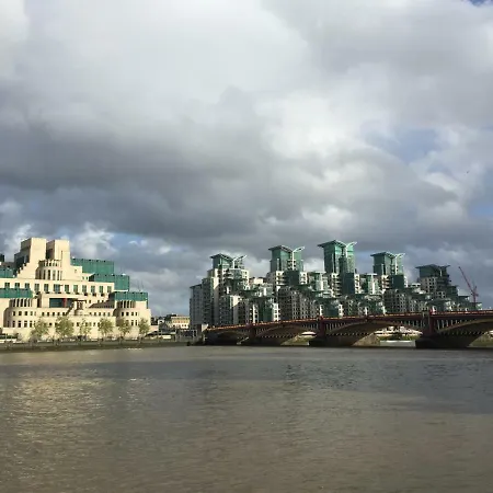 Aquarius At St. George Wharf Appartement Londen Buitenkant foto